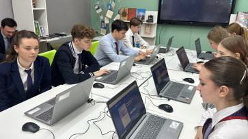 Воронежские школьники узнают о применении искусственного интеллекта в экономике