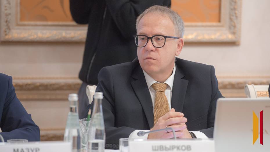 Из Экспортного совета при губернаторе Воронежской области исключили попавших под уголовные дела Геннадия Швыркова и Дмитрия Фосмана