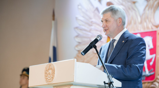 Губернатор Александр Гусев поздравил воронежцев с Днем экономиста