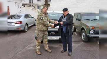 Из Лисок в зону СВО отправили внедорожник и монитор для дронов