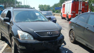 Пять человек пострадали при столкновении Lexus и «ВАЗа» в Воронеже