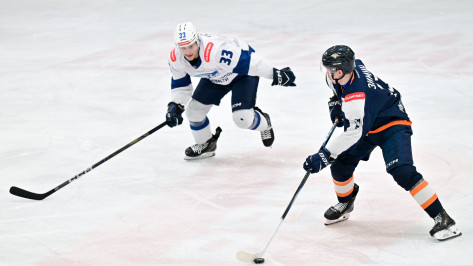 Воронежский «Буран» уступил «Магнитке» на выезде