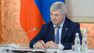 Воронежский губернатор разрешил партиям и кандидатам агитировать на воздухе