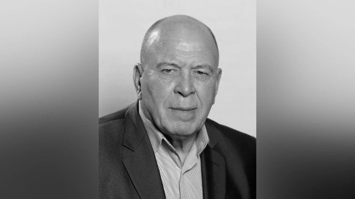 Запрещаю тебе уходить читать. Алиса ковалевская запрещаю тебе уходить читать. Алиса ковалевская запрещаю тебе уходить читать. Она уходит со мной алиса ковалевская. Алиса ковалевская.