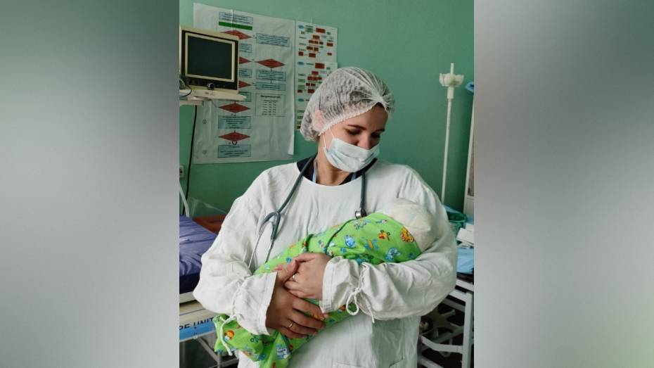 Воронежские врачи спасли пострадавшую в ДТП беременную женщину и ее малыша