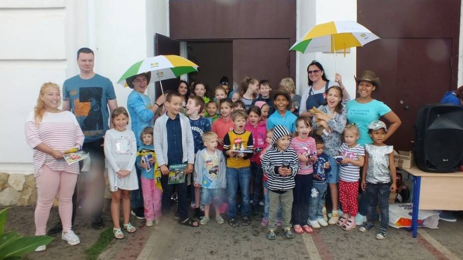 В Новоусманском районе попросили помощи в сборе детей из центра «Приют Покров» в школу