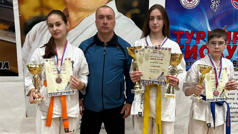 Поворинские каратисты выиграли 3 медали открытого первенства Терновского района