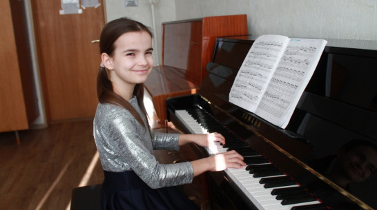 Хохольская пианистка победила в престижном Международном конкурсе «Золотое время талантов»