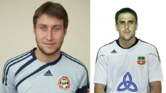 Тренерский штаб воронежского «Факела» просматривает защитника и вратаря