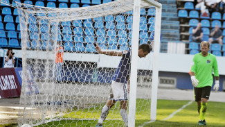 «Факел» переиграл «Химки» в Воронеже