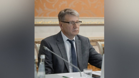 Воронежский губернатор поздравил с юбилеем министра региональной безопасности Игоря Попова