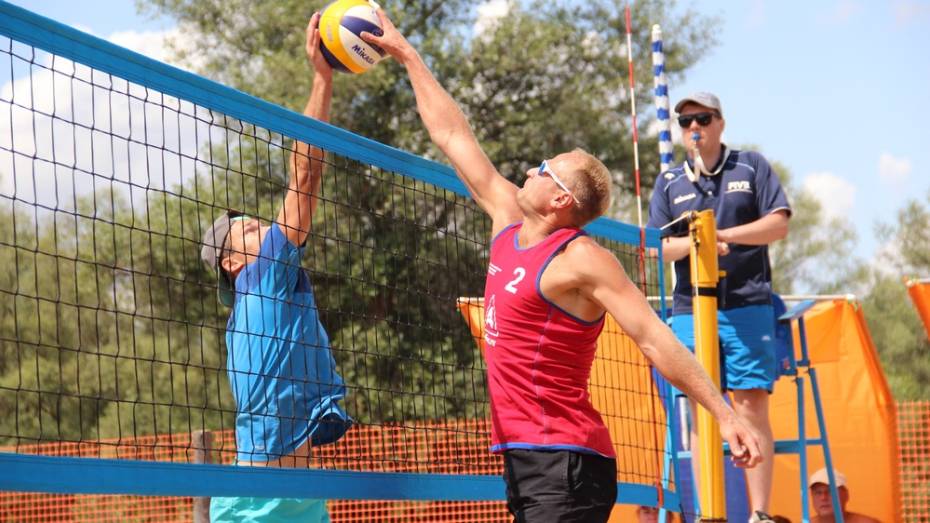 Борисоглебцы выиграли «серебро» и «бронзу» на межрегиональном турнире по пляжному волейболу