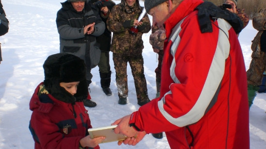 В Грибановке прошел фестиваль зимней рыбалки