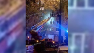 В Воронеже после пожара в девятиэтажке госпитализировали мужчину