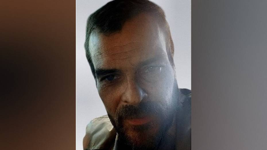 В Воронеже ищут родственников 45-летнего мужчины с потерей памяти