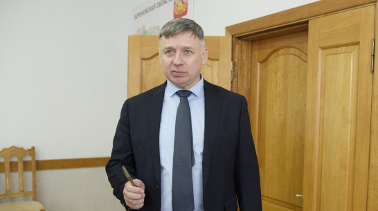ЕР приостановила членство в партии воронежского экс-чиновника Юрия Мишанкова