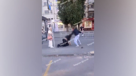 Воронежцы сообщили о драке водителя автобуса с пассажиром