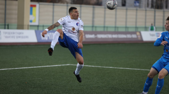 Воронежский «Факел» разгромил московский «Велес» в гостях