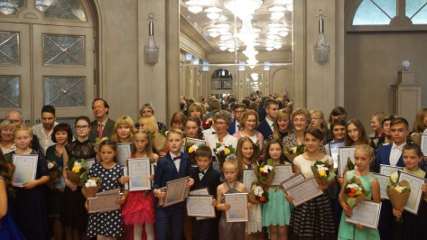 Лауреатами премии правительства Воронежской области стали 30 учащихся школ искусств