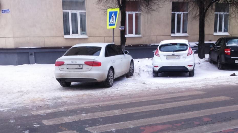 В Воронеже водителя Audi оштрафовали за тонировку после сообщений СМИ
