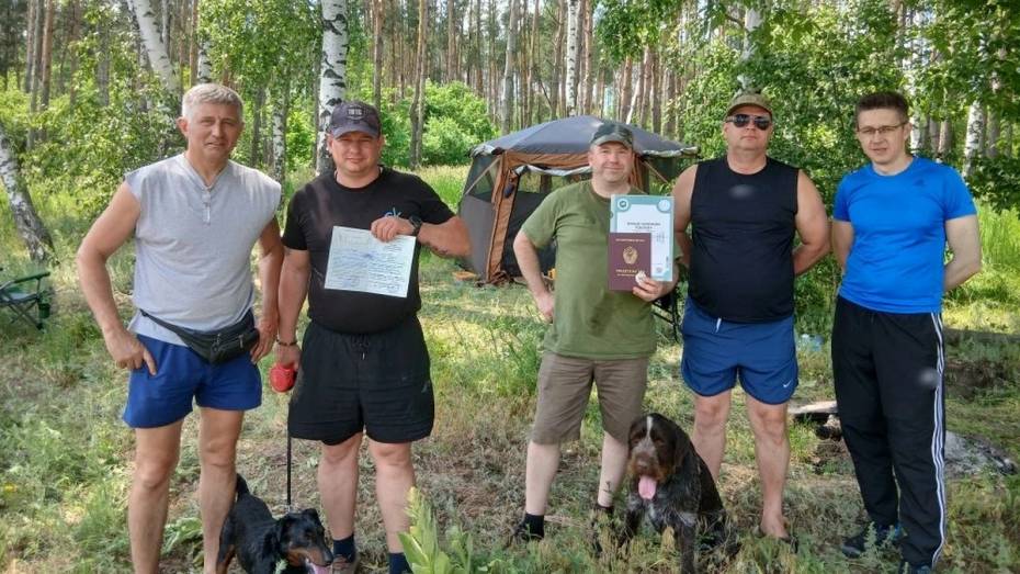 Охотничьи собаки панинских заводчиков стали призерами областной выставки