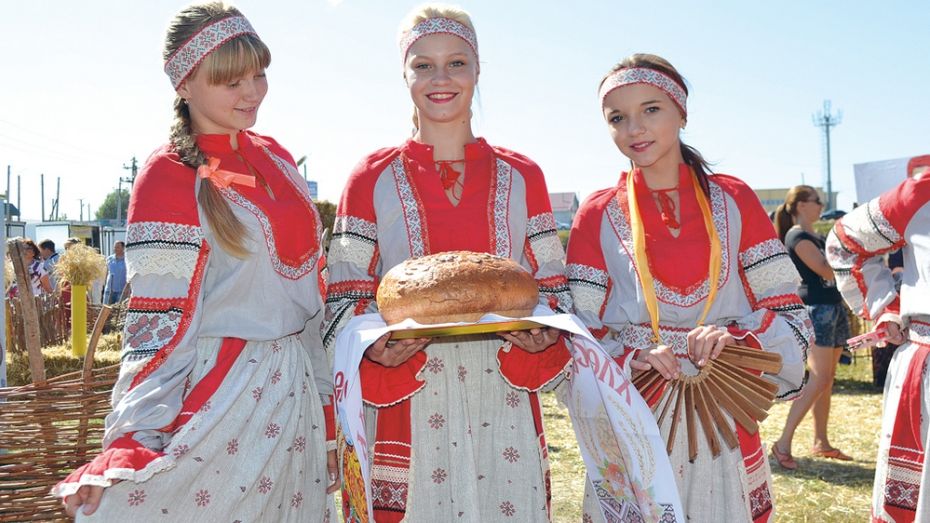 В Калачеевском районе прошел областной фестиваль хлеба