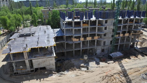 Дом вместо бассейна. Что известно о махинациях с землей на Ленинском проспекте в Воронеже