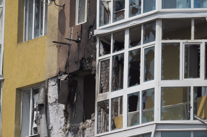 БПЛА упал на жилой дом на улице Белинского в Воронеже