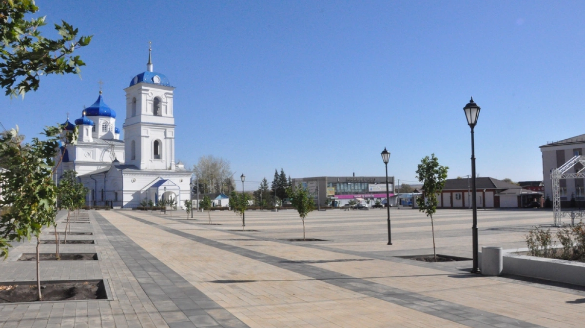 Погода в репьевке. Село Репьевка Воронежская область. Площадь Репьевка Воронежской области. Площадь в Репьевке Воронежской. Площадь Победы с. Репьевка.