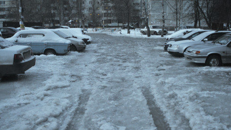 Желтый уровень погодной опасности продлили в Воронежской области еще на сутки