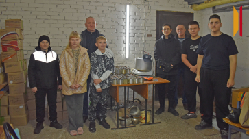 «Свечной заводик»: бывший военный наладил в лискинской школе производство окопных свечей