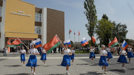 Под Воронежем открыли школу на 520 мест по совместному проекту РФ и Белоруссии