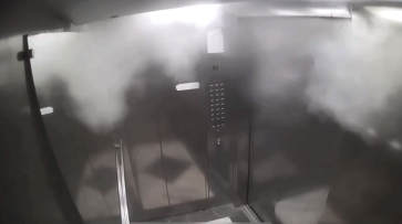 Лифт рухнул в воронежском ЖК: видео