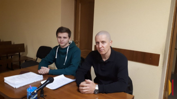 «Премировал сотрудников новыми iPhone»: подчиненные главного редактора «НАШЕ:36» дали показания в воронежском суде