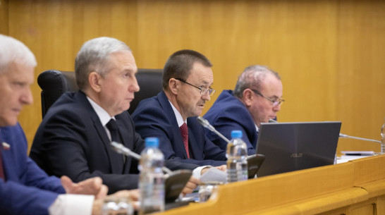 Юрий Матузов: «Воронежская облдума VIII созыва способна решать любые вопросы, которые ставят избиратели»