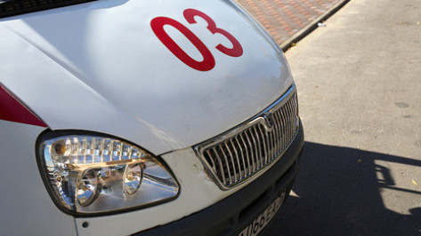 В Воронежской области пьяный водитель мопеда погиб при столкновении с иномаркой