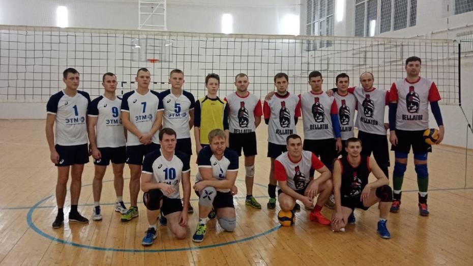 Суперкубок любительской волейбольной лиги Воронежа выиграла рамонская команда 
