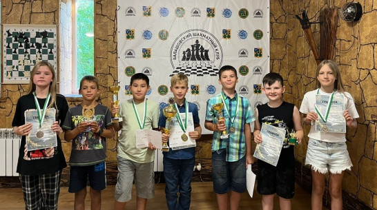 Борисоглебские шахматистки завоевали 2 «бронзы» межрегионального турнира «Кубок Прихоперья»
