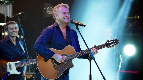 Леонид Агутин в Воронеже: «Бедная Анжелика – угораздило ее выйти замуж за музыканта!»