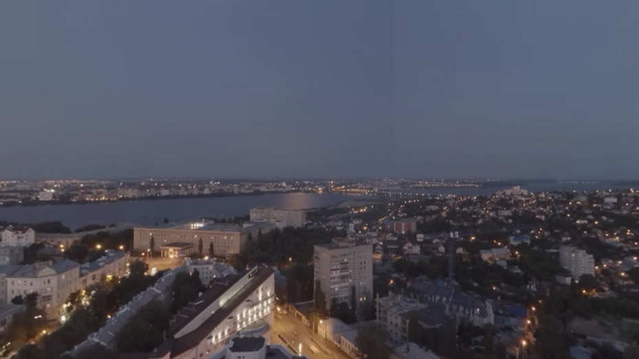 В Воронеже на панорамном 3-минутном видео запечатлели одни сутки