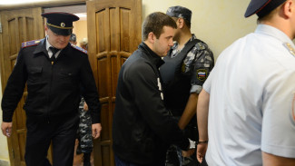Воронежский суд приговорил Эдуарда Ельшина к 12 годам тюрьмы за убийство у IL Tokyo