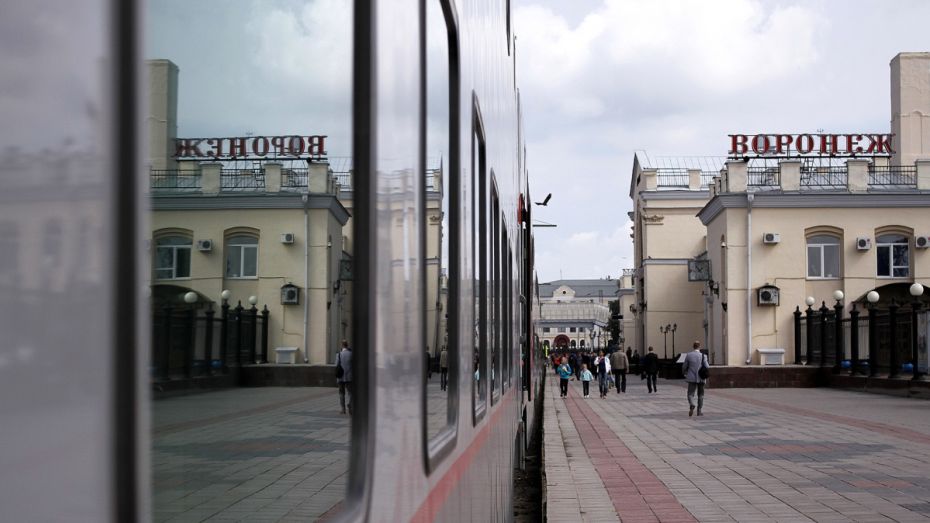 Из-за аварии в Липецкой области 7 поездов прибудут в Воронеж с опозданием