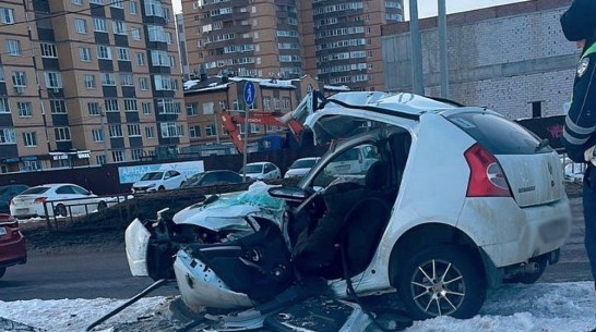 В Воронеже сняли на видео момент жесткого ДТП в Шилово