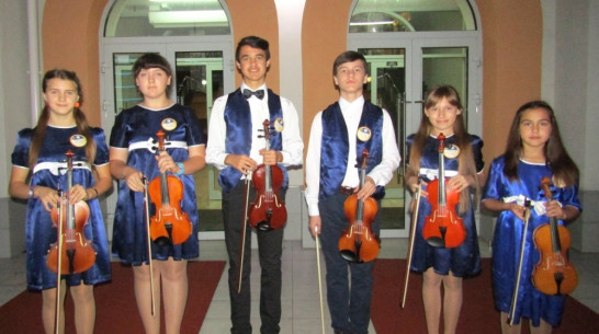 Новохоперские скрипачи стали лауреатами Международного конкурса-фестиваля  