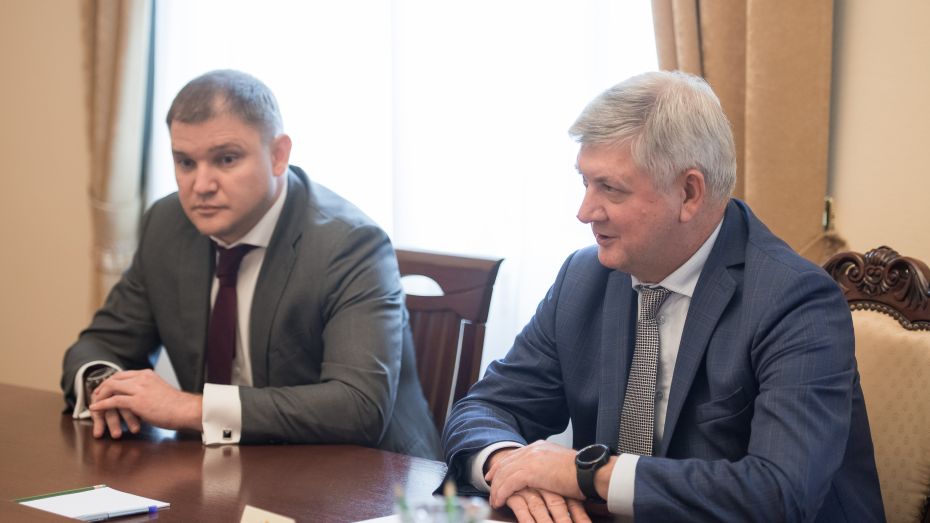 Воронежскому губернатору представили временного гендиректора концерна «Созвездие»