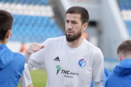 Воронежский «Факел» назвал 6 футболистов с продленными контрактами
