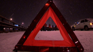 В Воронеже мастер автосервиса попал в ДТП на угнанной машине