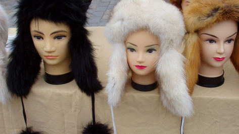 В Воронежской области у торговцев конфисковали мех на 384 тыс рублей