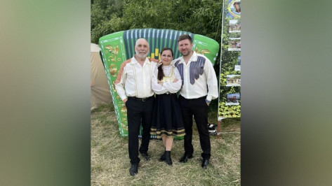 Грибановский народный ансамбль «Сельские зори» стал лауреатом межрегионального фестиваля
