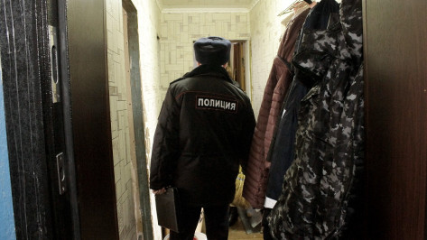 В Воронеже иностранец-наркосбытчик хранил более 2 кг героина в тазу для стирки белья